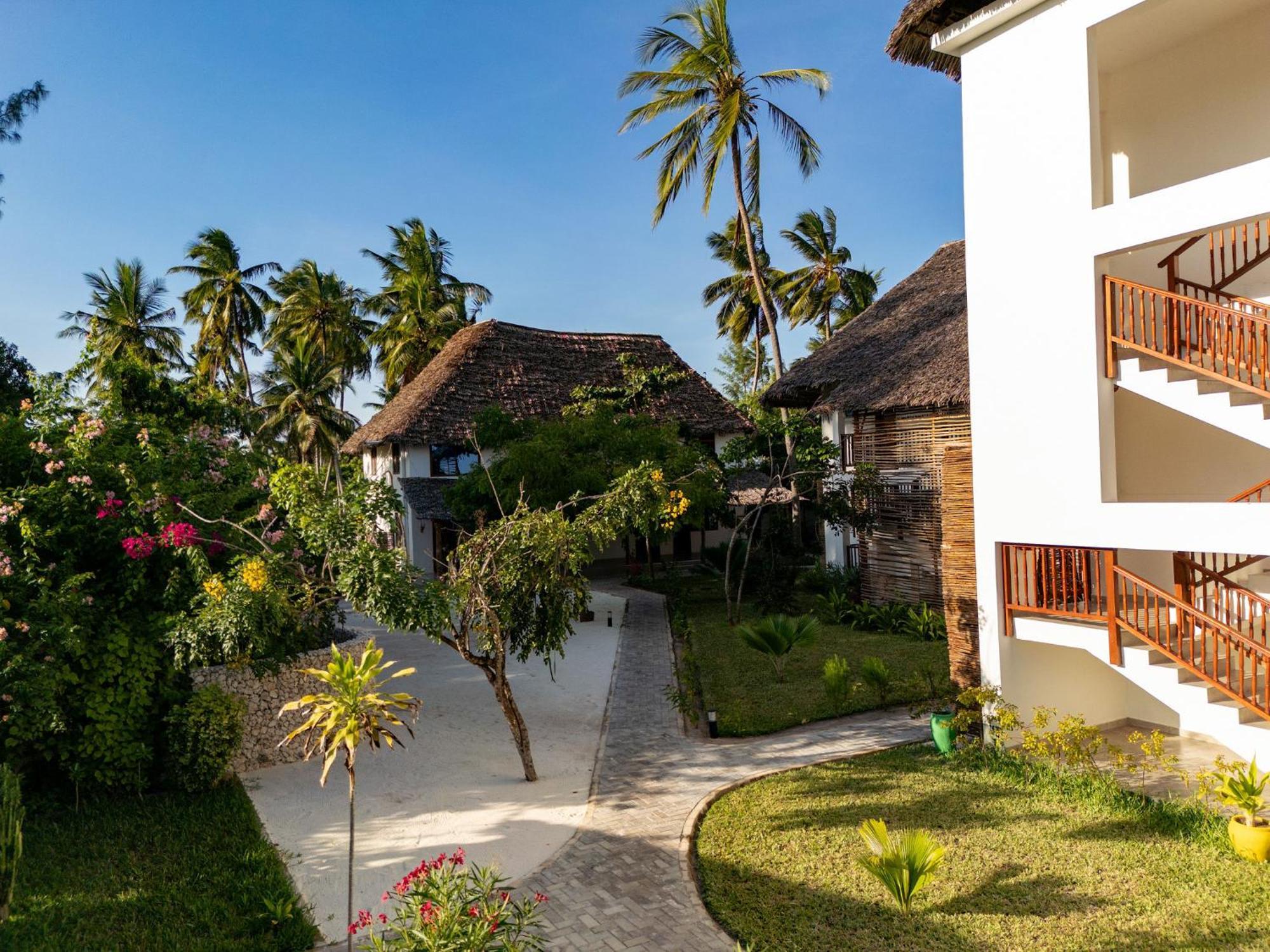Manolo Beach Resort Làng Làng Uroa Ngoại thất bức ảnh