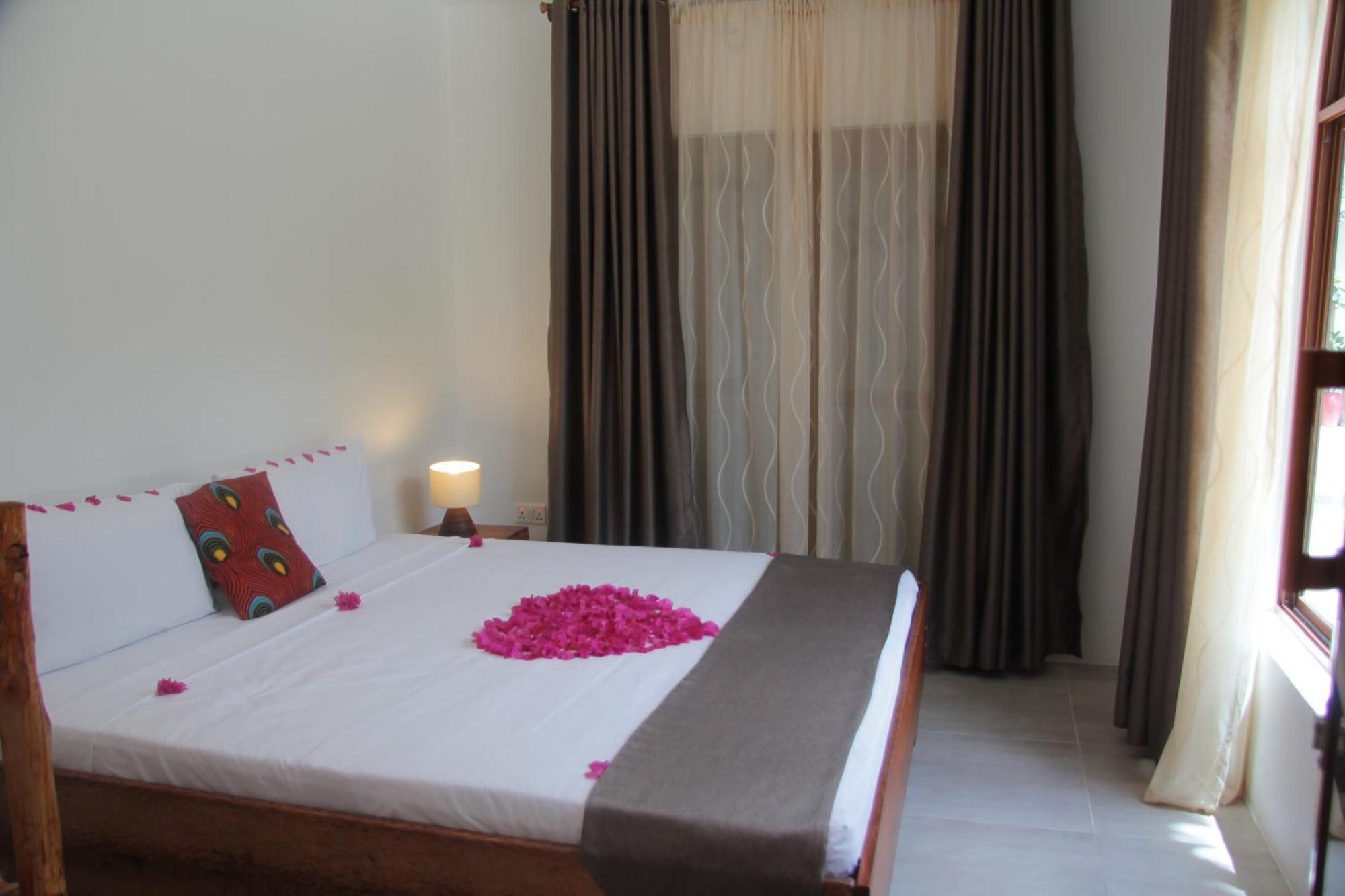 Manolo Beach Resort Làng Làng Uroa Phòng bức ảnh
